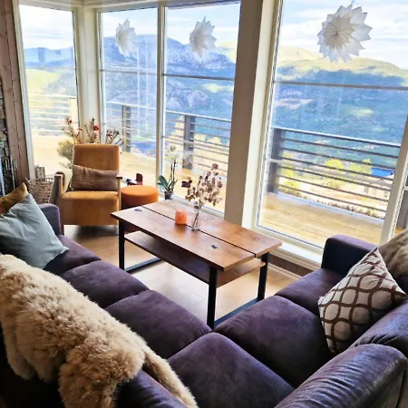 Mountain With Sauna & Scenic Views Casa vacanze Kviteseid